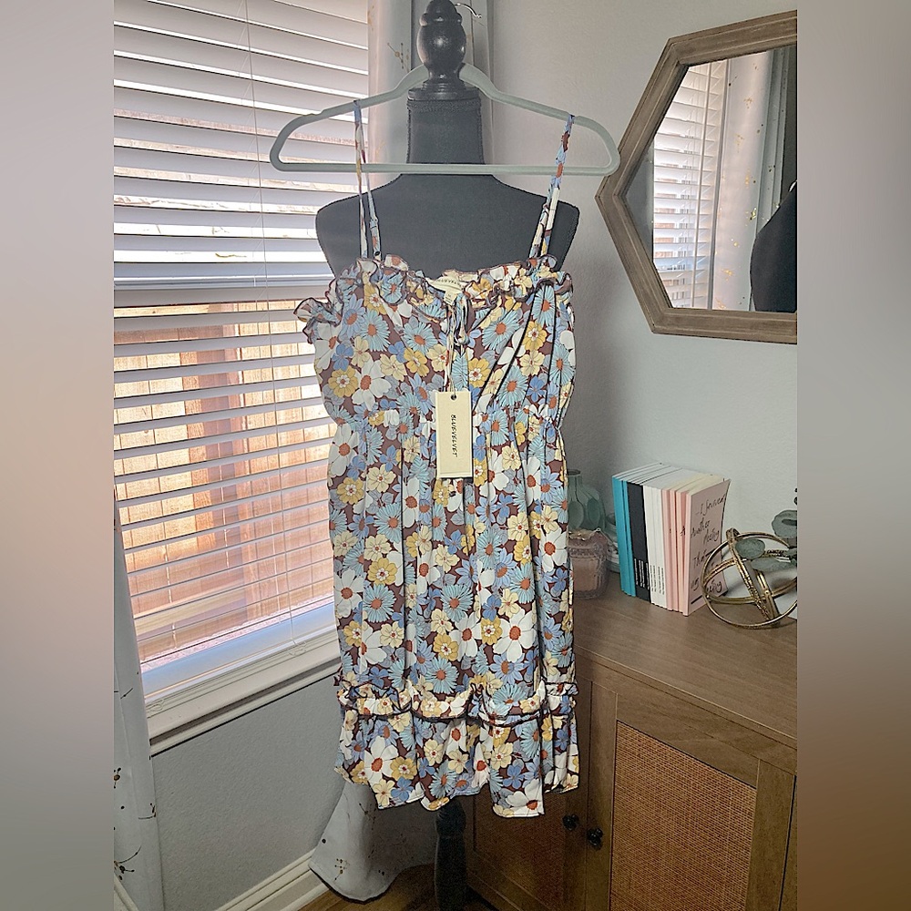 NWT BLUE VELVET BRAND SUNDRESS SIZE M